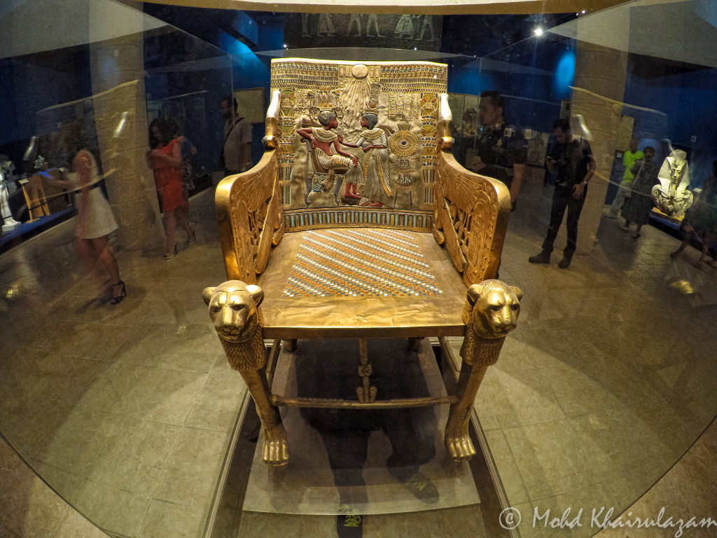 Known as Tut’s Golden Throne, the throne is actually made primarily of wood, not gold, though it is beautifully overlaid in sheet gold and silver, further adorned with semi-precious stones, glaze, and coloured glass.